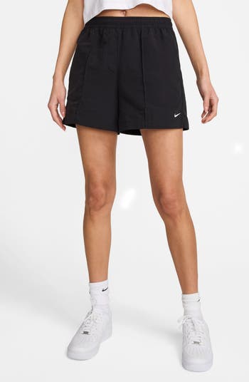 ★ Nike★ Sportswear Essentials Repel Mid Rise Shorts W Bla Nike Women's Repel Mid-Rise Shorts | TYLER'S
