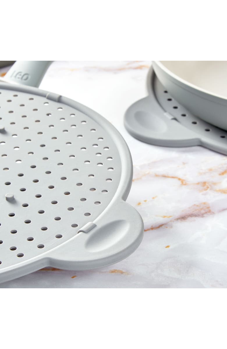 BergHOFF 2-Pack Assorted Silicone Splatter Screens, Alternate, color, Grey