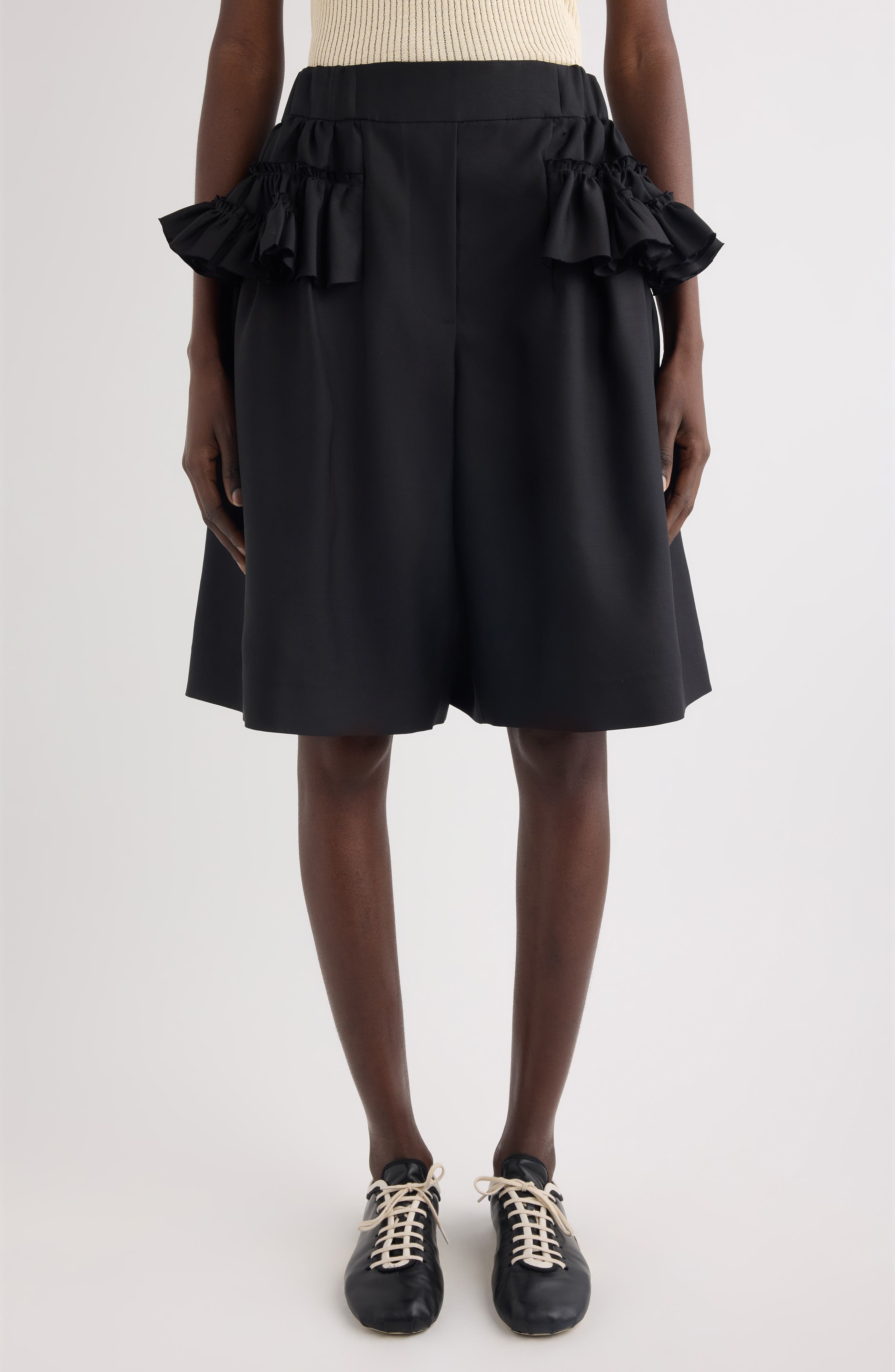 Pacuna Rounded Wool & Silk Shorts