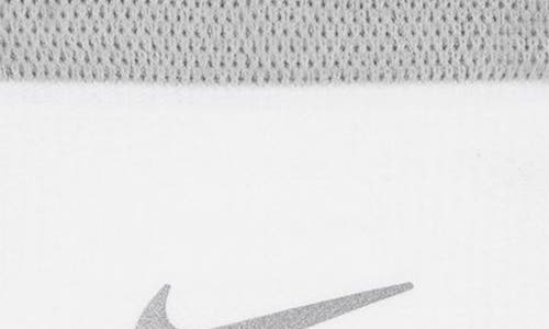 Nike Spark Lightweight Ankle Socks In White