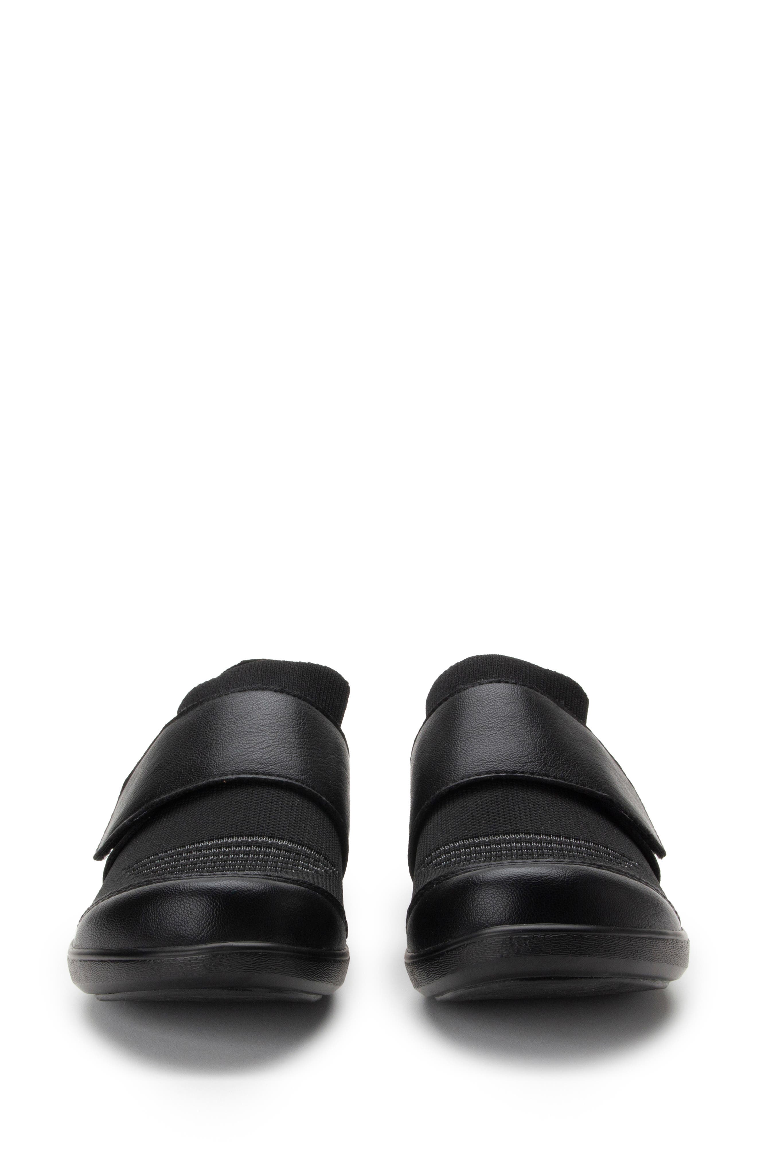 TRAQ by Alegria Qwik Sneaker, Alternate, color, 