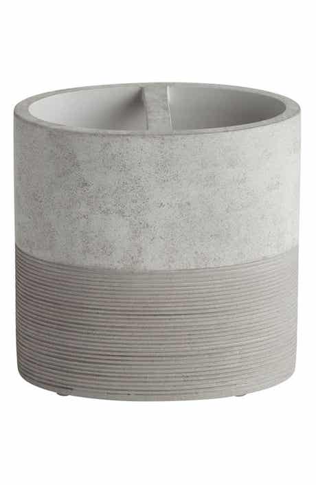 ROSELLI TRADING COMPANY City Line Toothbrush Holder