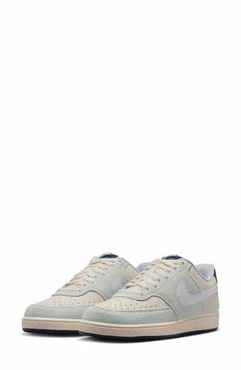 Nike Court Vision Low Sneaker