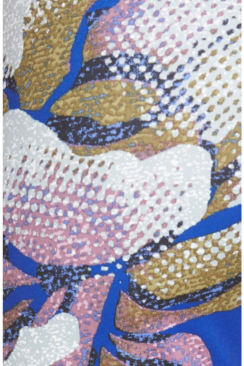 'Live In' Graphic Leggings, Alternate, color, BLUE ULTRA FLOWER PRINT