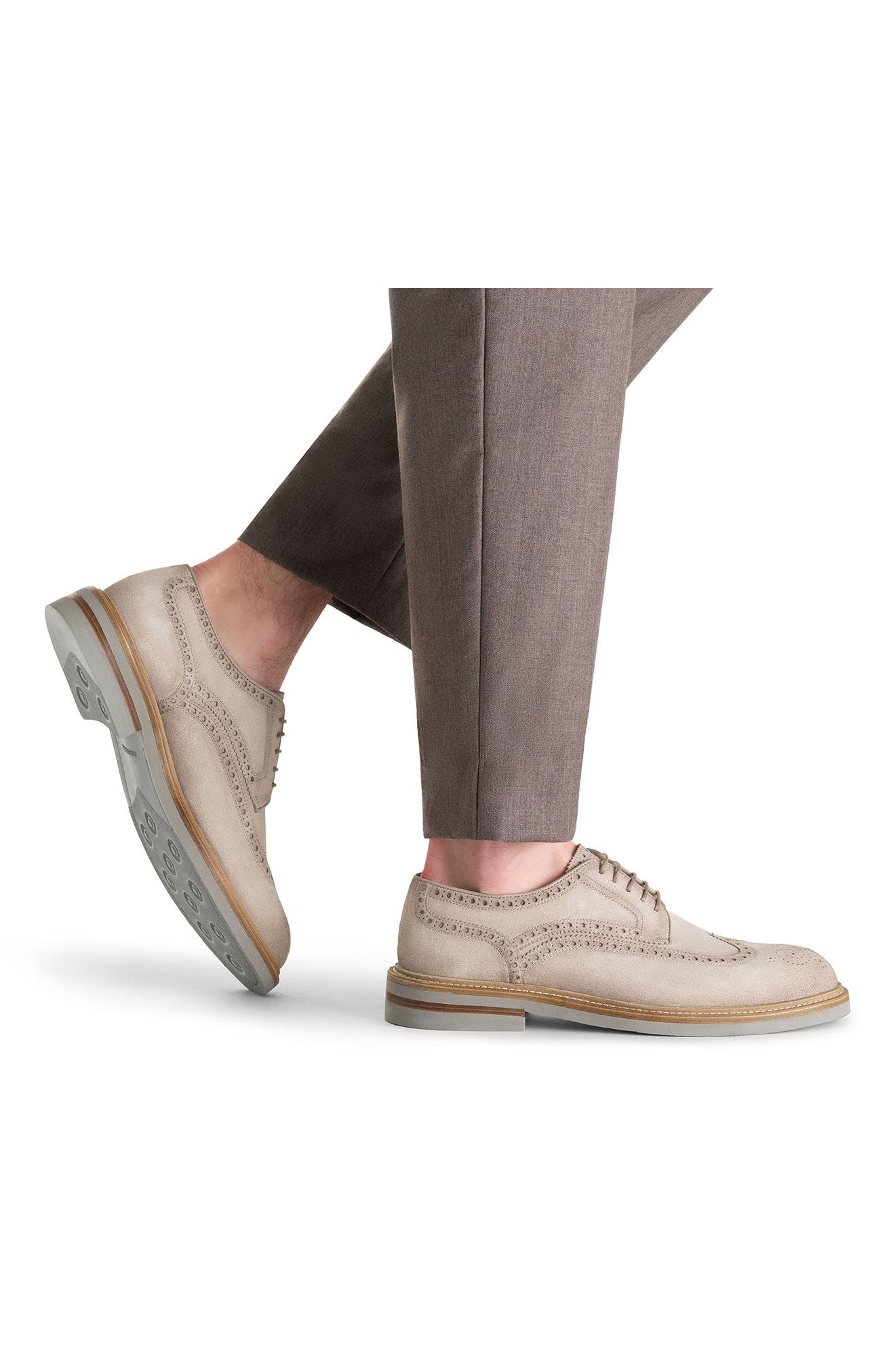 Magnanni Apolo Wingtip Derby, Alternate, color, Taupe Suede