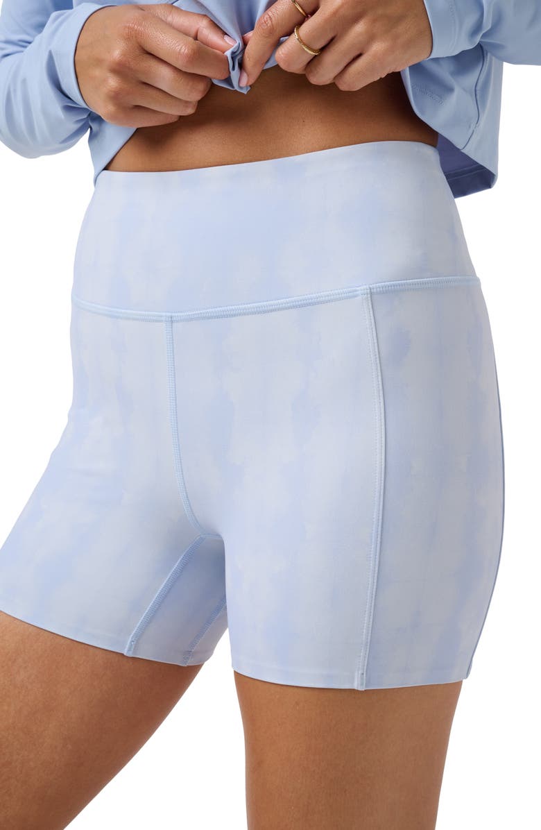 TravisMathew Moveknit Bike Shorts, Alternate, color, Brunnera Blue Multi