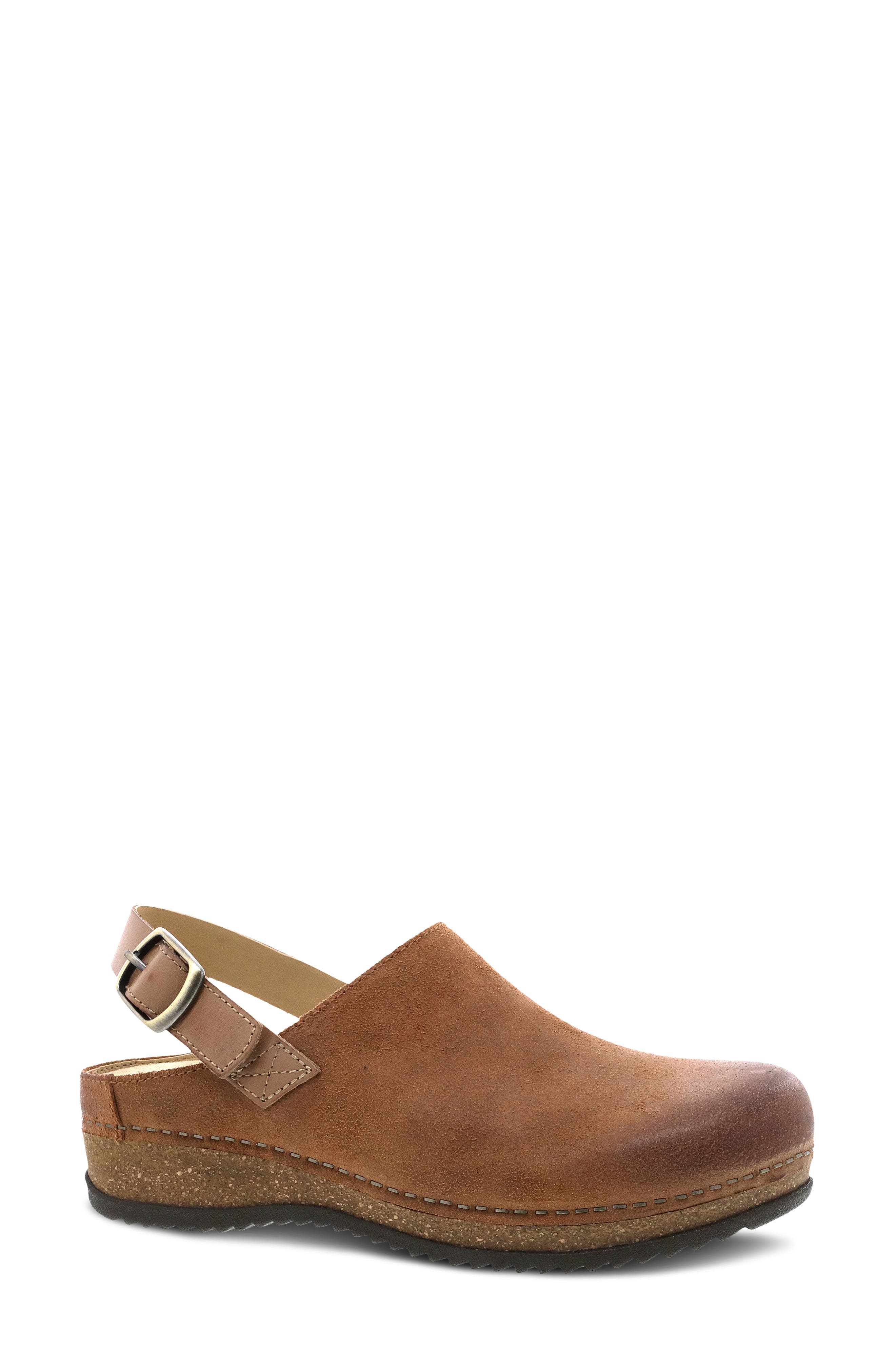 crocs clogs nursing