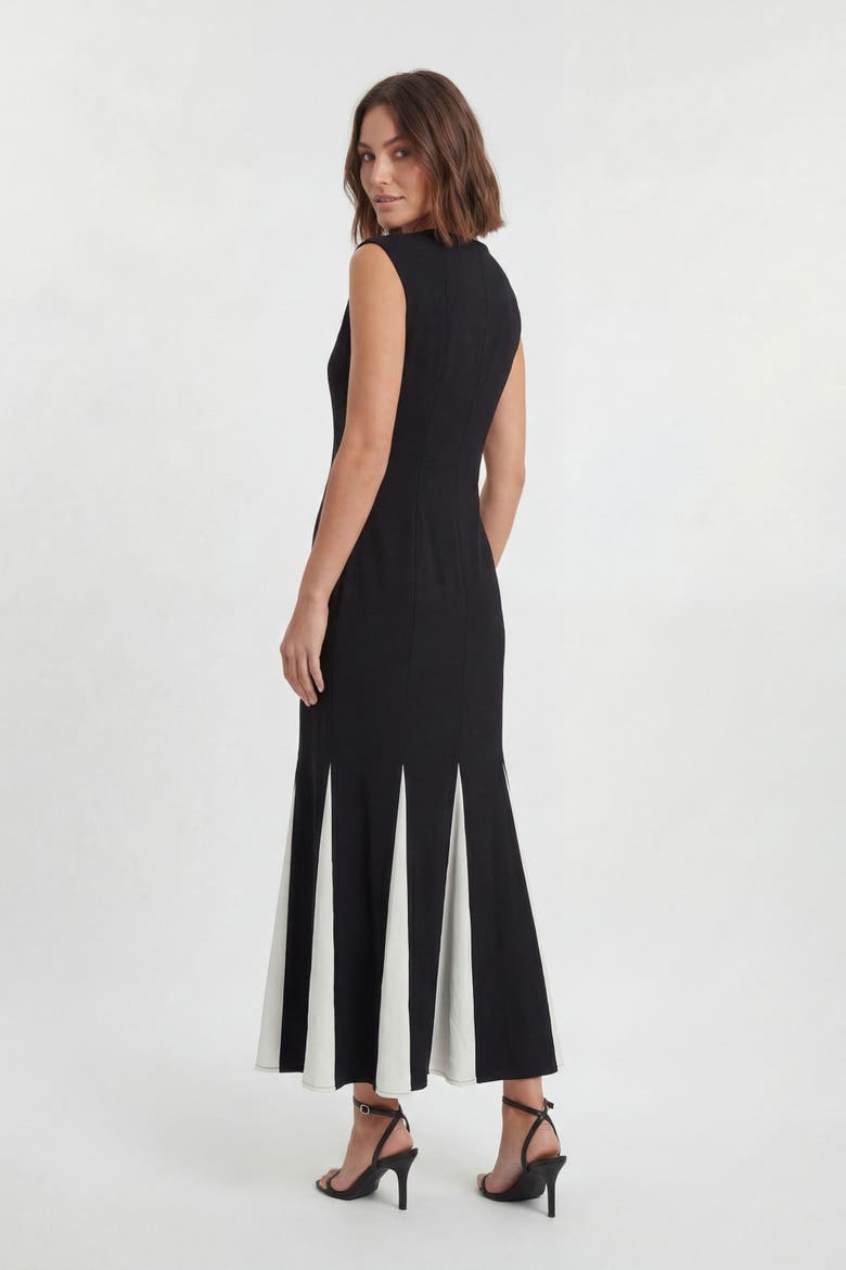 Godet Detail Maxi Dress, Alternate, color, Mono
