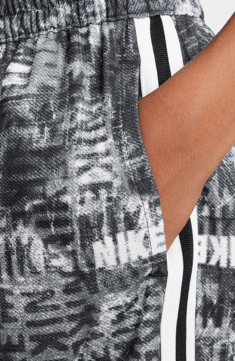 Nike Kids' DNA24 Dri-FIT Basketball Shorts, Alternate, color, Black/ White