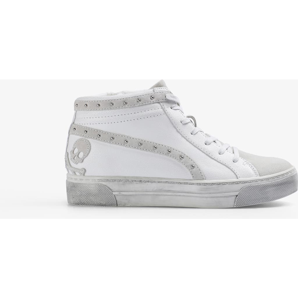 Scalpers Studs High Sneakers W In White
