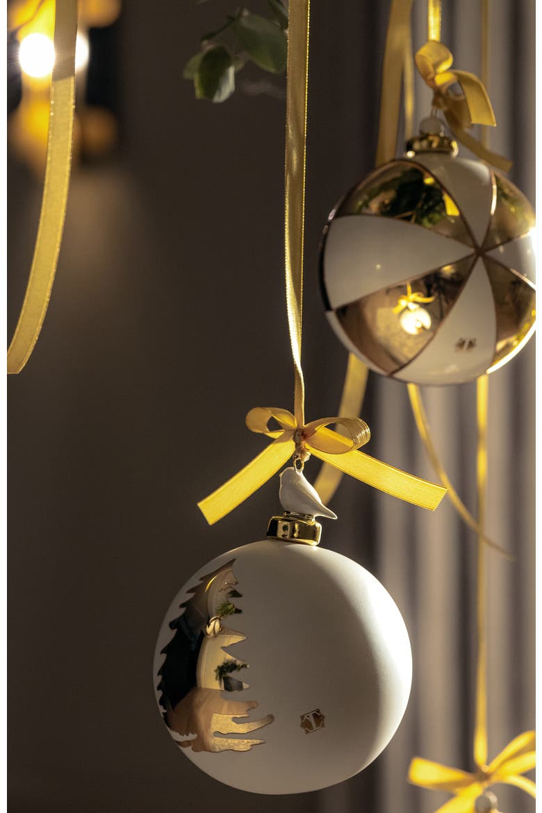 Celestia Set of Christmas balls, Alternate, color, White