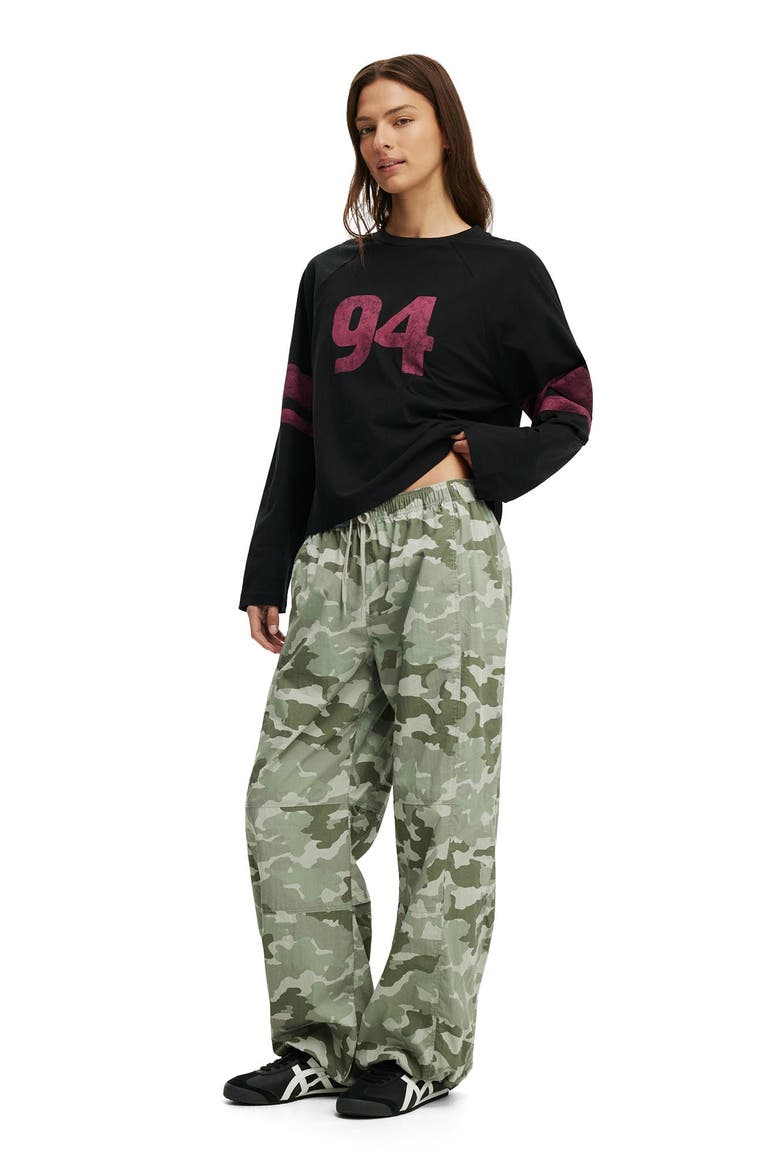 Women's Active Graphic Raglan Tee, Alternate, color, Black Hoops