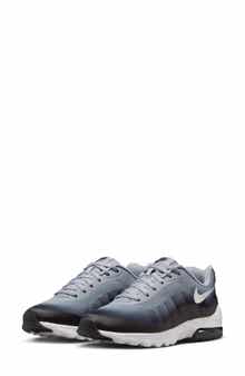 Nike Air Max Invigor Sneaker