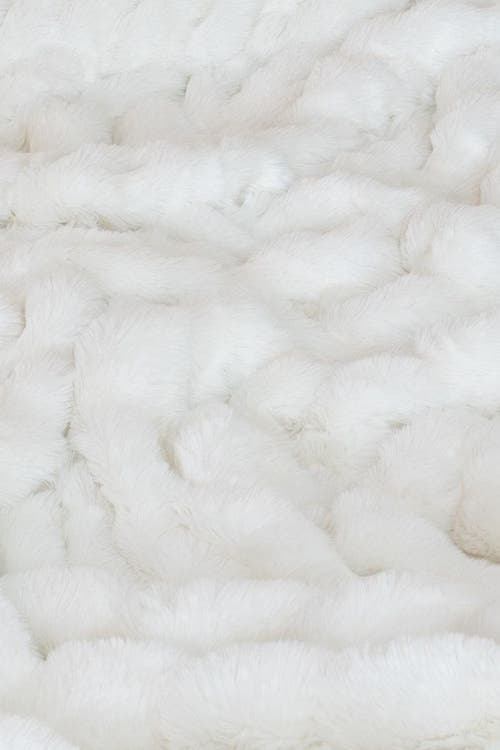 Sea To Me Blankets La Escapade Faux Fur Throw Blanket In White