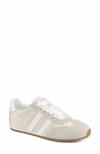 Pacific Low Top Sneaker