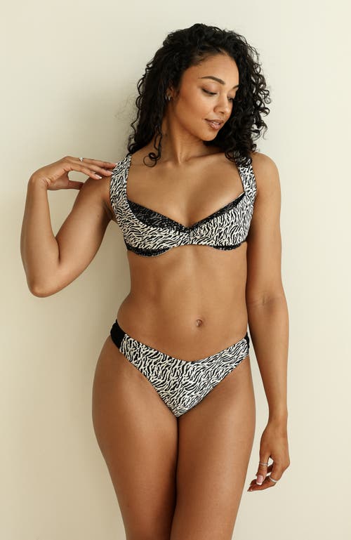Dippin Daisys Stray Underwire Bikini Heart Top In Wild Child