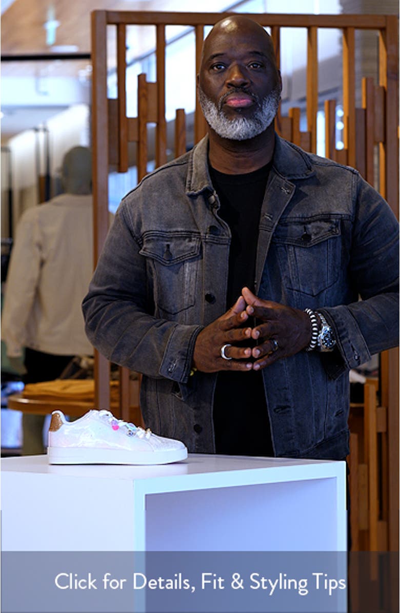 JNilsa Sneaker, sales video thumbnail