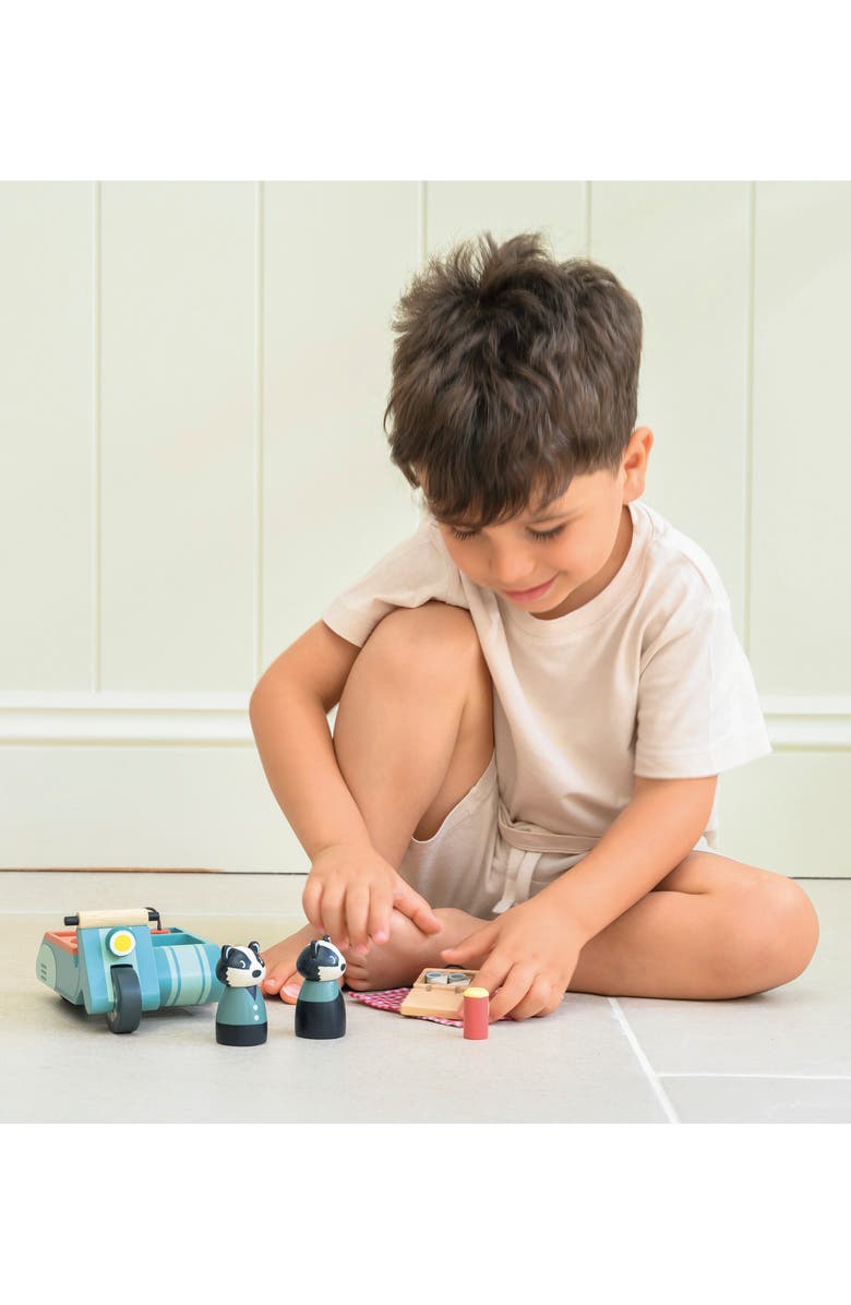 Tender Leaf Toys Badger Picnic Motorbike Ride Playset, Alternate, color, 