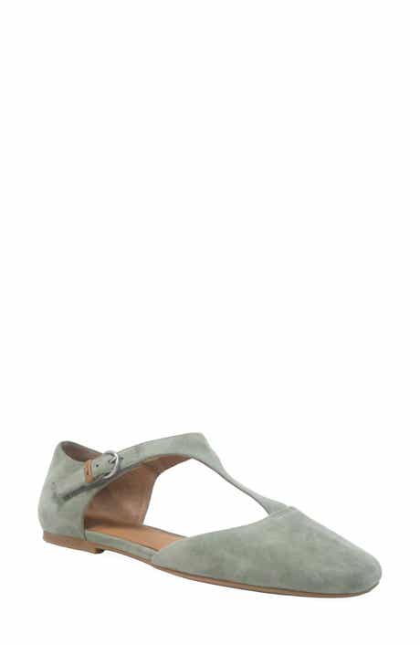 Gentle Souls Wyatt T-Strap Flat