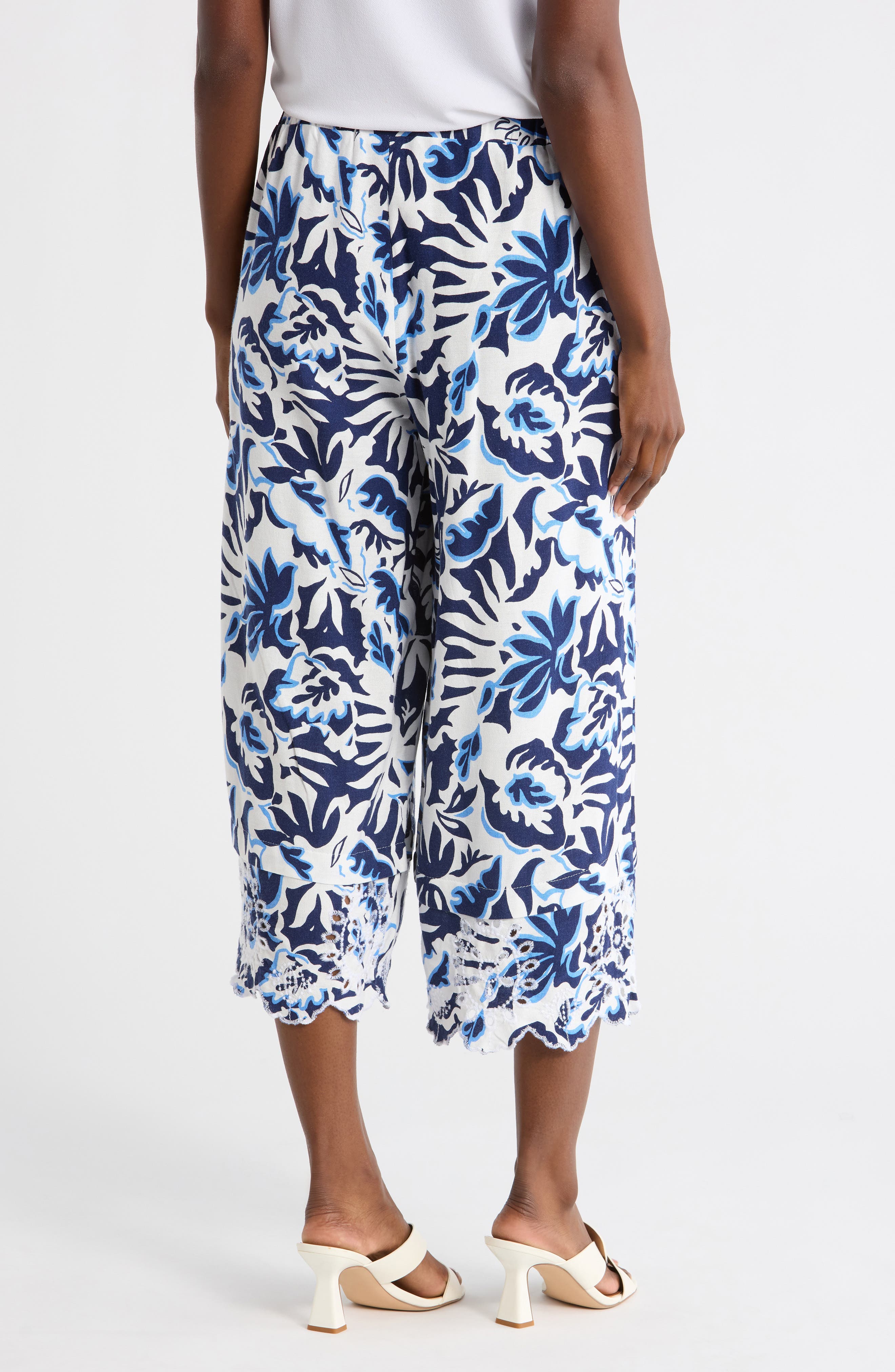 Embroidered Eyelet Hem Wide Leg Pull-On Pants - image 2
