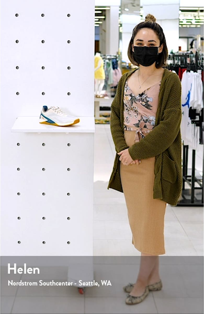 Nano X1 Grow Training Shoe, sales video thumbnail