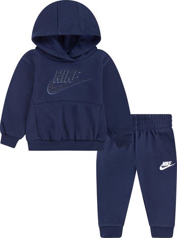 Nike hoodie and joggers 2024