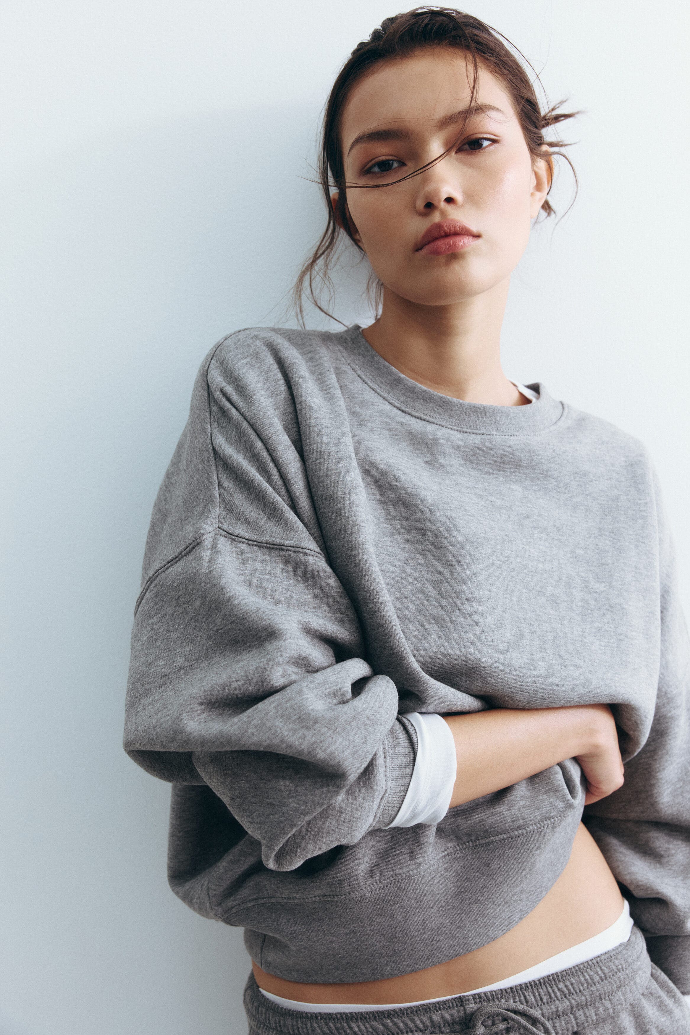 Oversized Sweatshirt - image 2