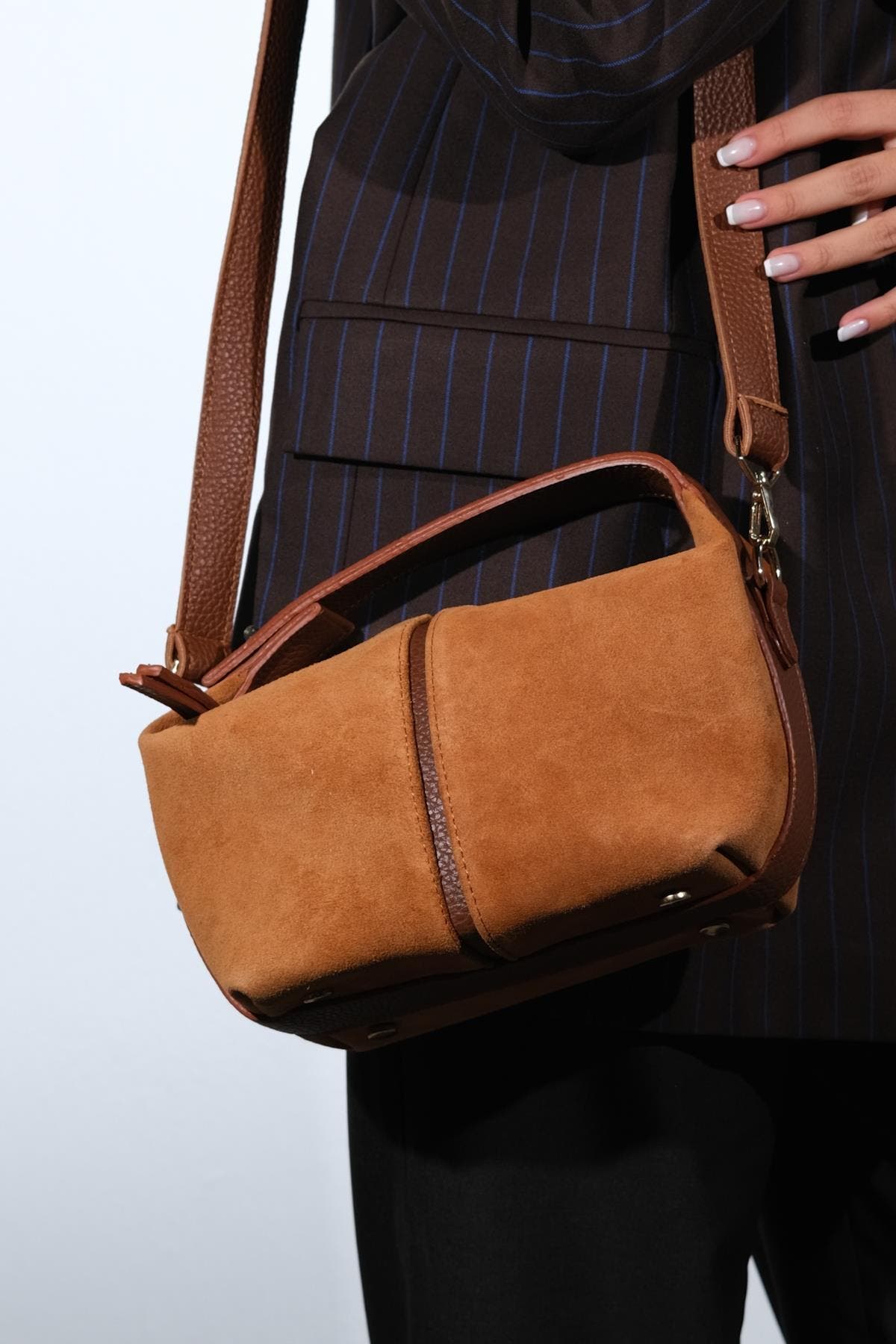 Forever 
Always Shoes ISLAND Leather Shoulder Bag, Alternate, color, 