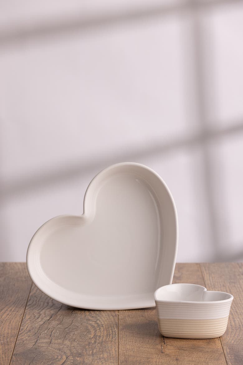Rustic Charm Heart Baking Dish, 5.5" 375ml Mini Stoneware Oven Dish, Alternate, color, Beige