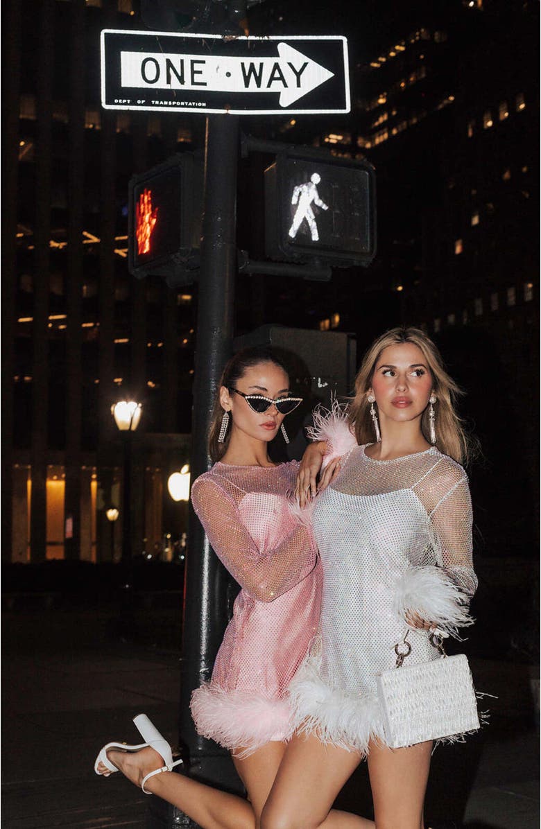 Untamed Petals Boss Babe Sunnies, Alternate, color, 