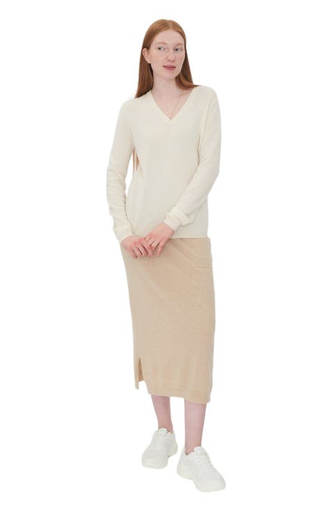 Essential Cashmere V-Neck Sweater
