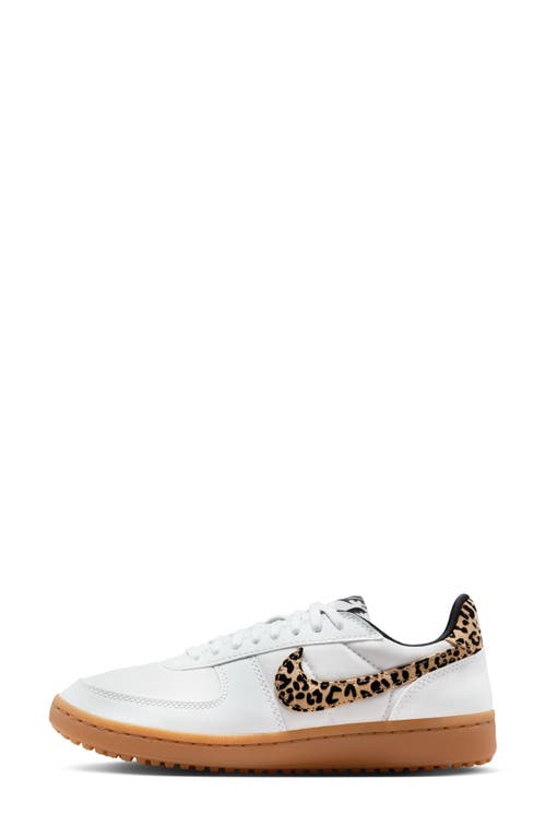 Nike Field General Se Sneakers In White Leather And Fabric In White
