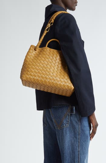 Medium Andiamo Intrecciato Shoulder Bag