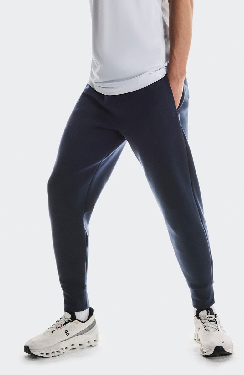 On Focus Tech Joggers O, Alternate, color, Navy