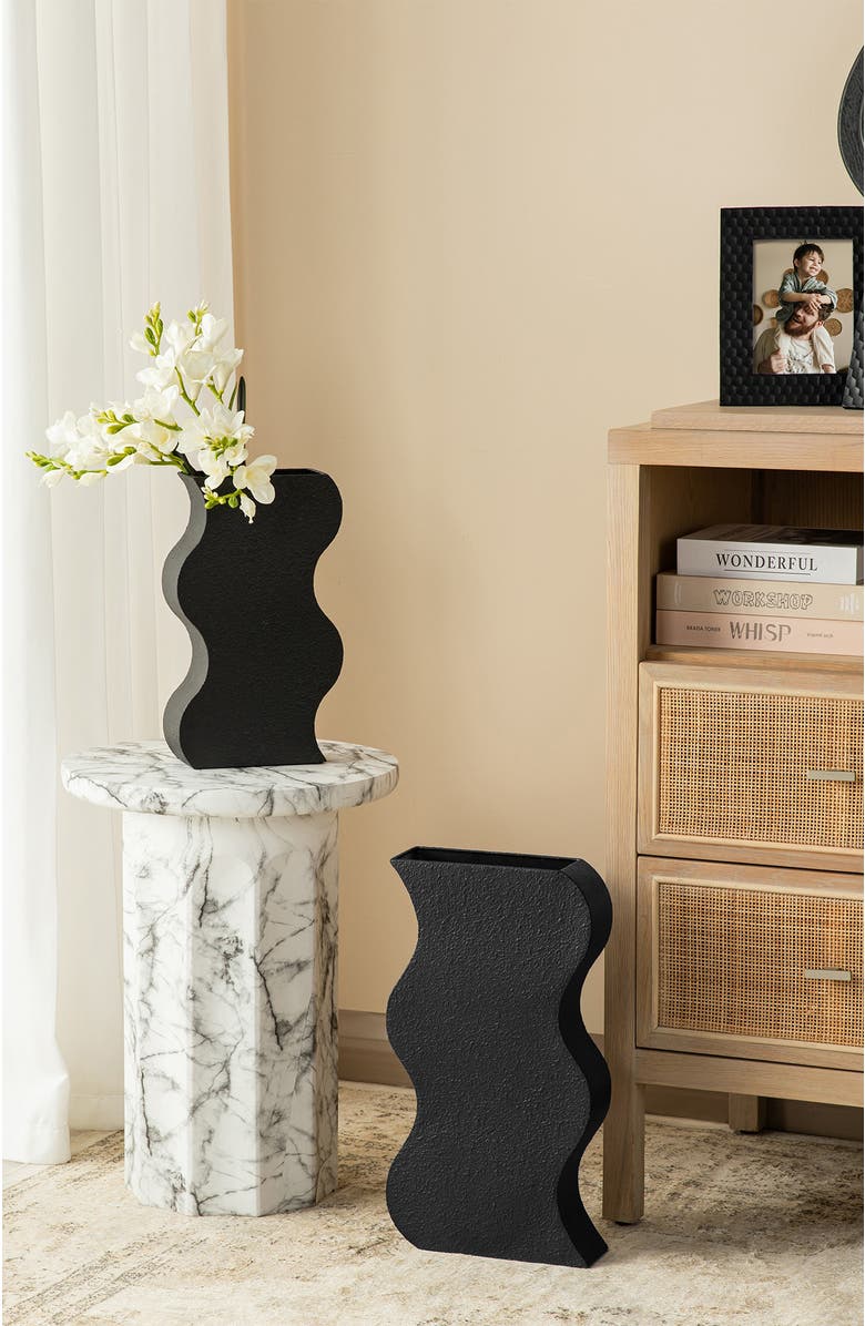 Glitzhome Set of 2 Modern Textured Ripple Metal Decorative Vases, Alternate, color, Black