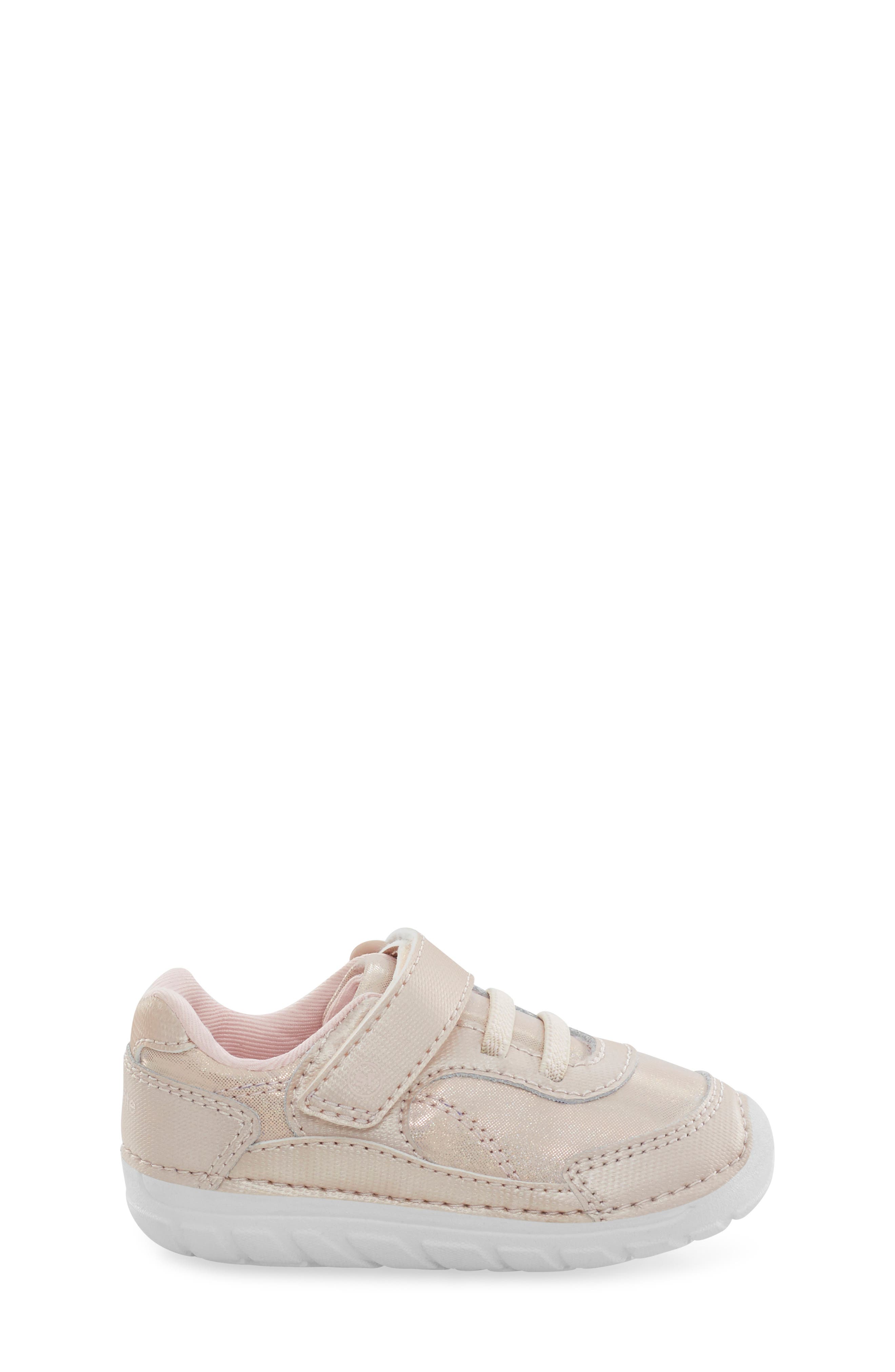Stride Rite Grover Sneaker, Alternate, color, Champagne