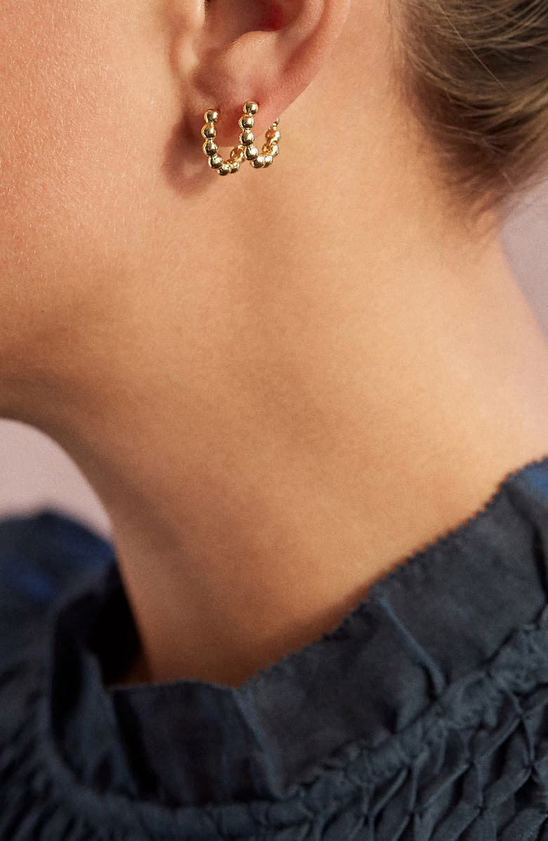 BaubleBar Pisa Huggie Hoop Earrings, Alternate, color, Gold