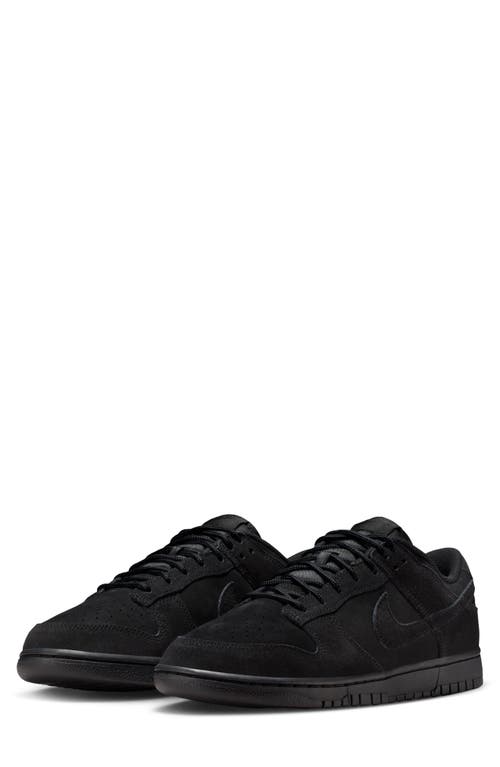 Nike Dunk Low Se Basketball Sneaker In Black