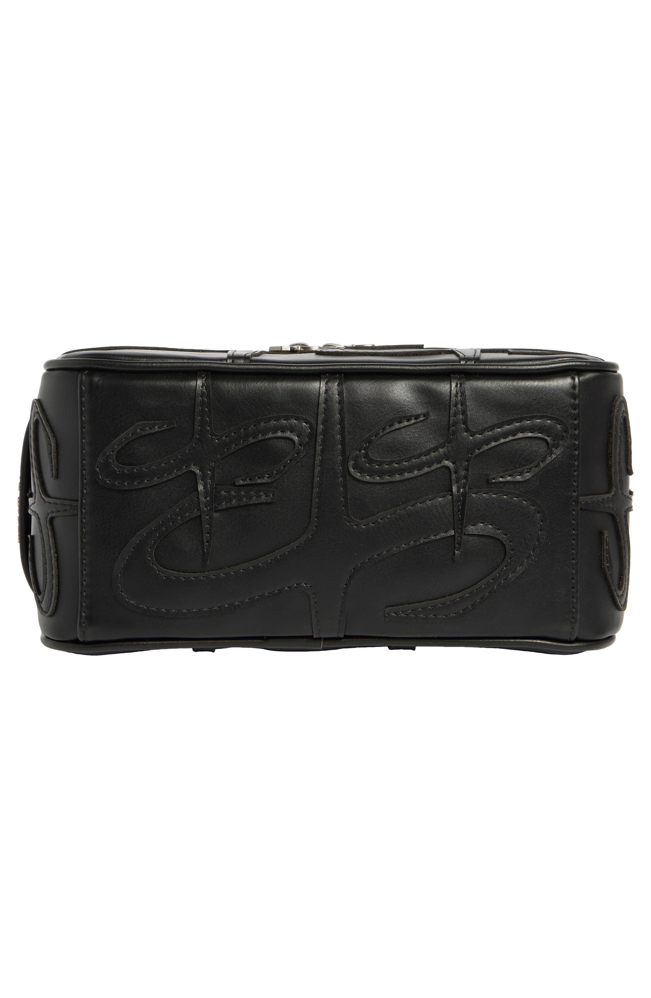 SANTO STUDIO Patch Toiletry Bag, Alternate, color, 