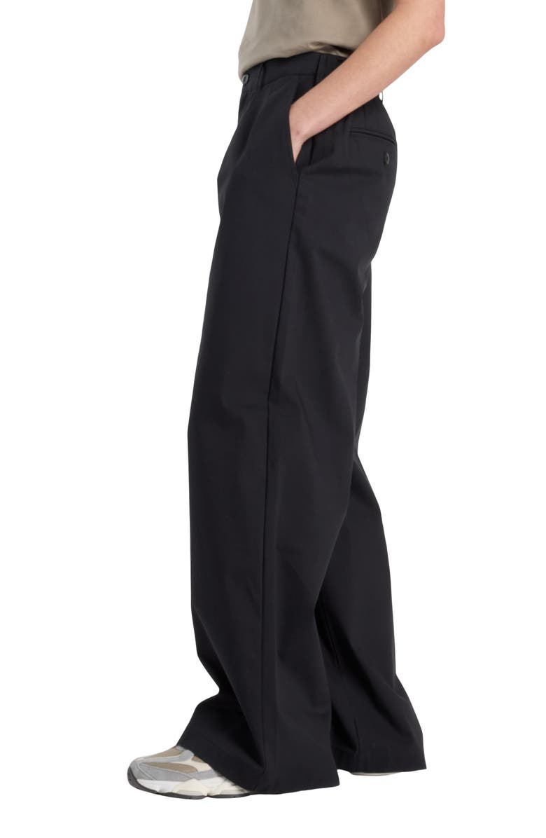 New Balance Boylston Pleated Cotton Blend Twill Pants, Alternate, color, 