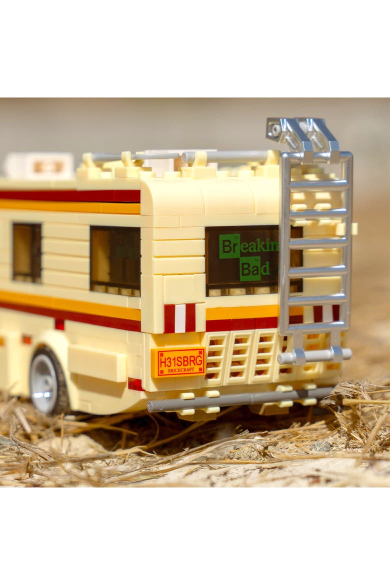 Breaking Bad Walter White's RV Building Set, Alternate, color, White