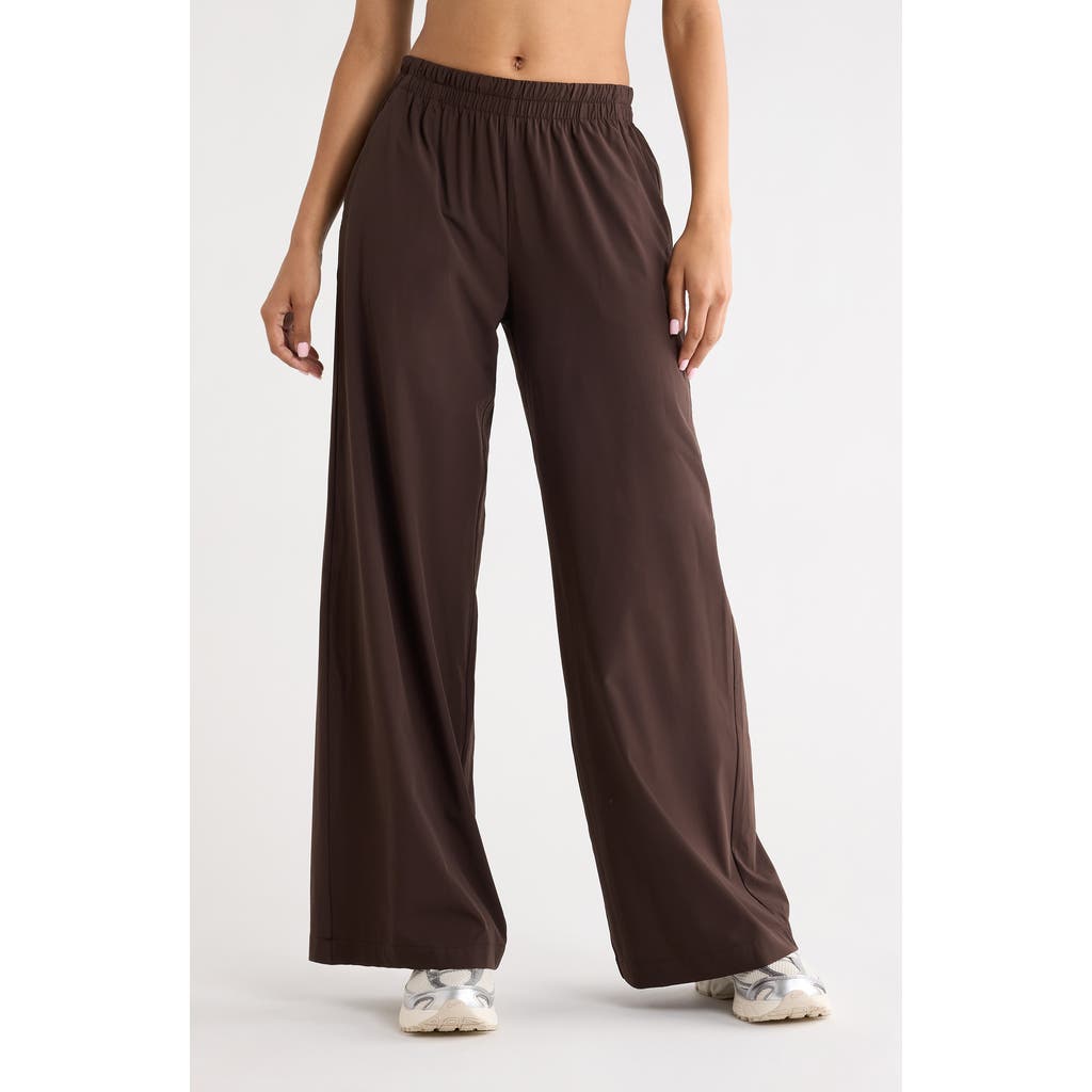 Zella Atlas Wide Leg Pants in Brown Mole at Nordstrom, Size Small