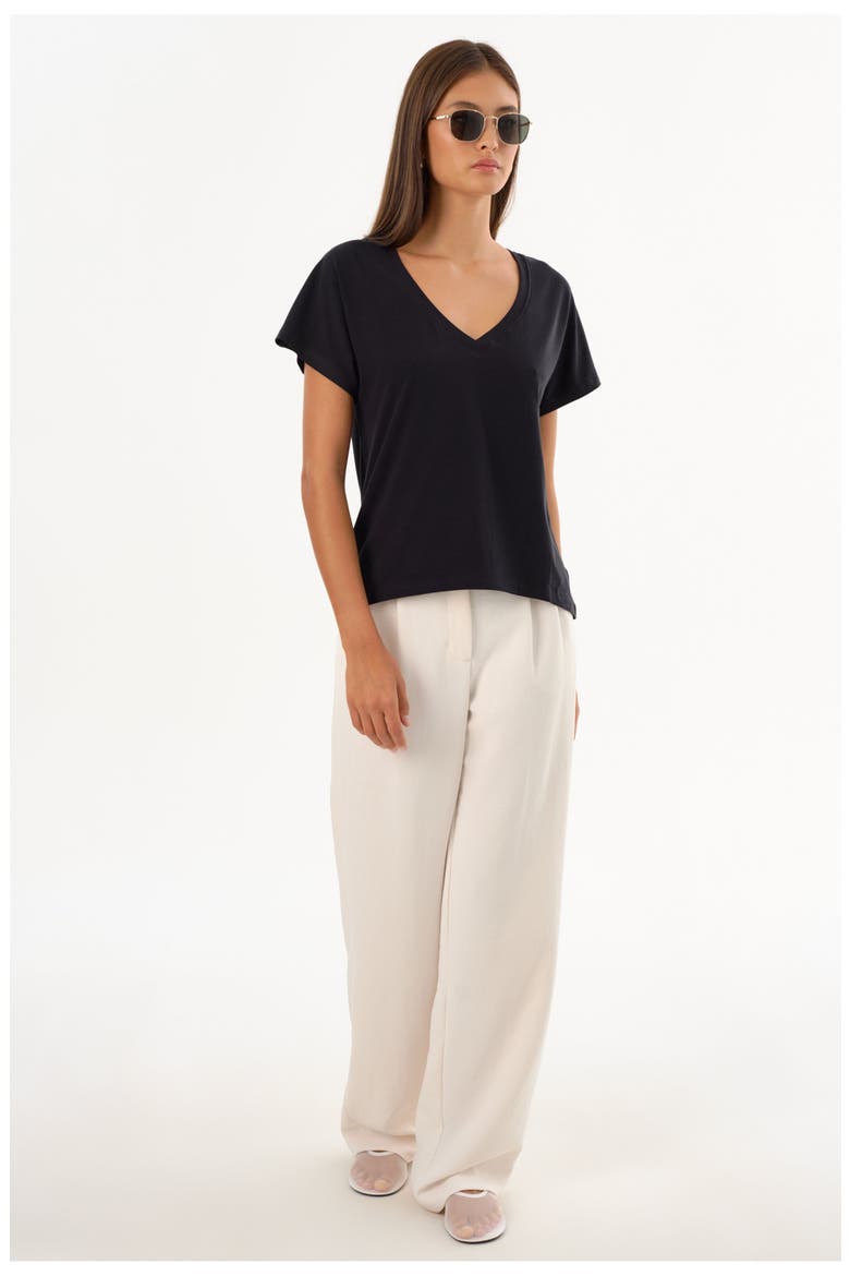 NEREA | Jersey V Neck Tee, Alternate, color, Black