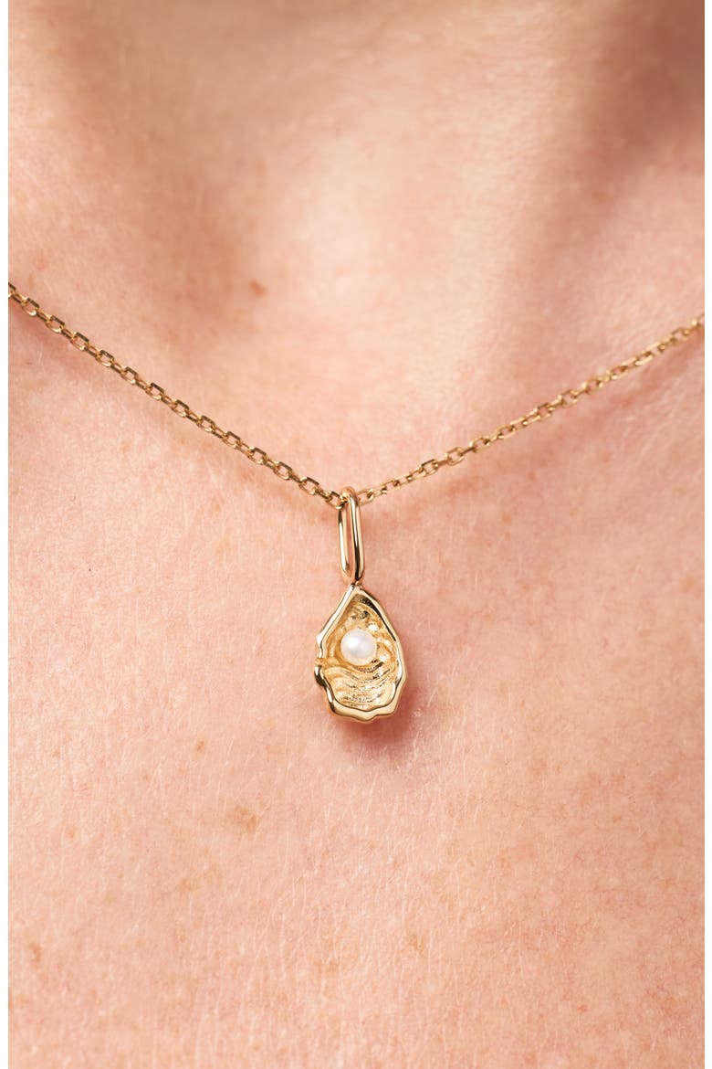 Solid Yellow Gold - Oyster Charm Necklace, Alternate, color, Gold