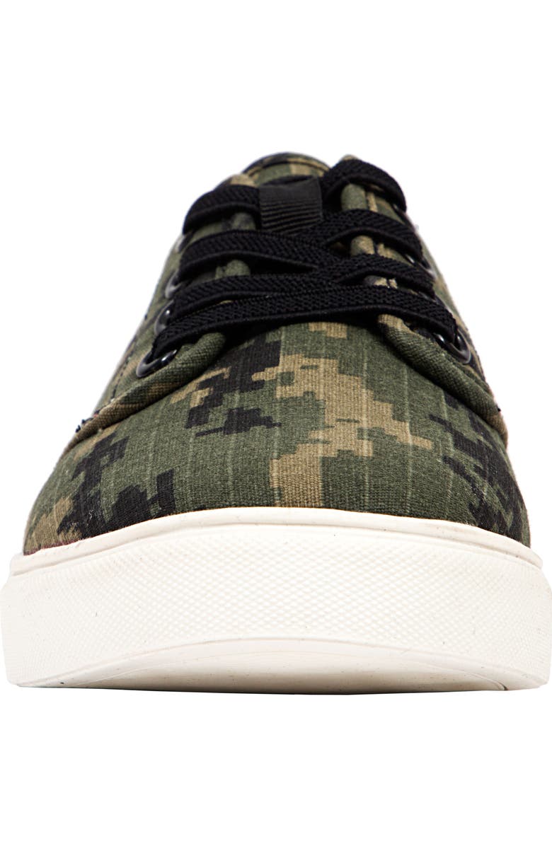 Deer Stags Kids' William Jr Camo Sneaker, Alternate, color, Olive/ Camo