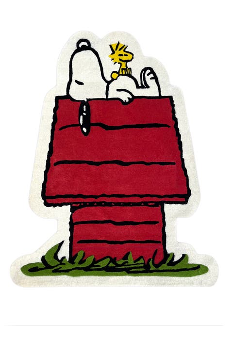 x Peanuts Snoopy Dog House Rug