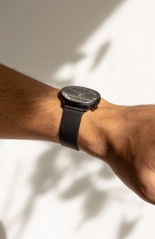 Solios Watches The Solar Curve | Black Dial In Mat Black Mesh Metal