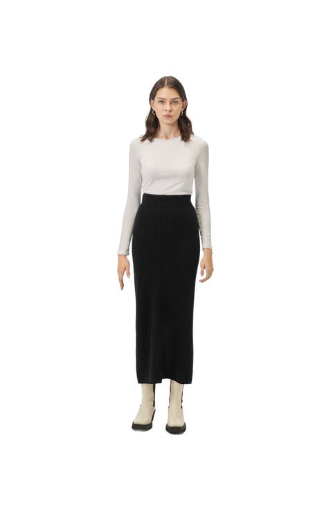 Naoko N 　GOBI MONGOLIAN CASHMERE Women's Cashmere Ponchos | GOBI Mongolian Cashmere