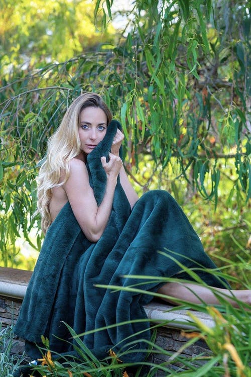 Sea To Me Blankets Santa Cruz Solace Faux Fur Throw Blanket In Green