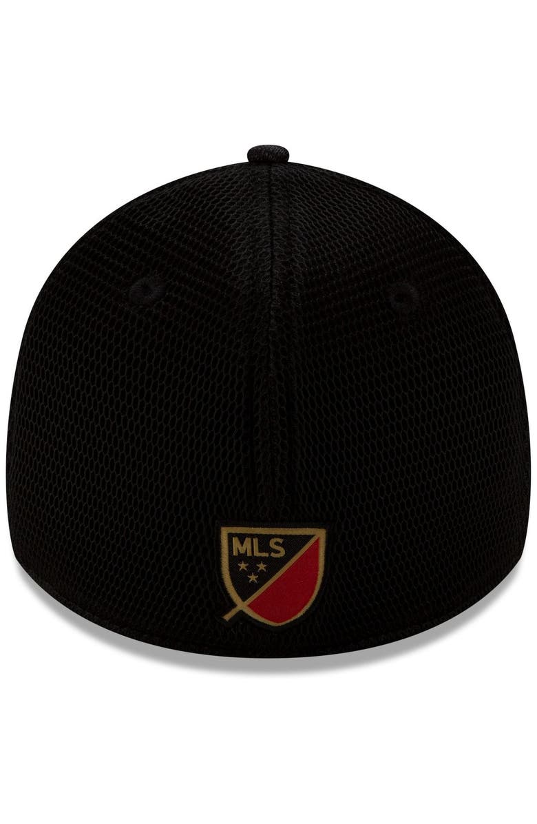 New Era Men's New Era Black Atlanta United FC On-Field Collection 39THIRTY Flex Hat, Alternate, color, 